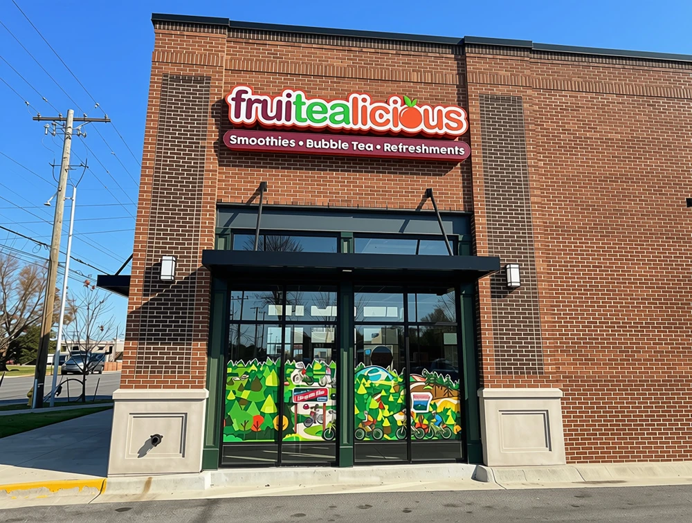 Premium Boba Tea, Real Fruit Smoothies & Self-Serve Ramen in Bentonville